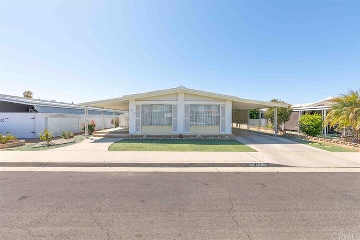 973 Via Del Mesa  Hemet CA 92543 photo