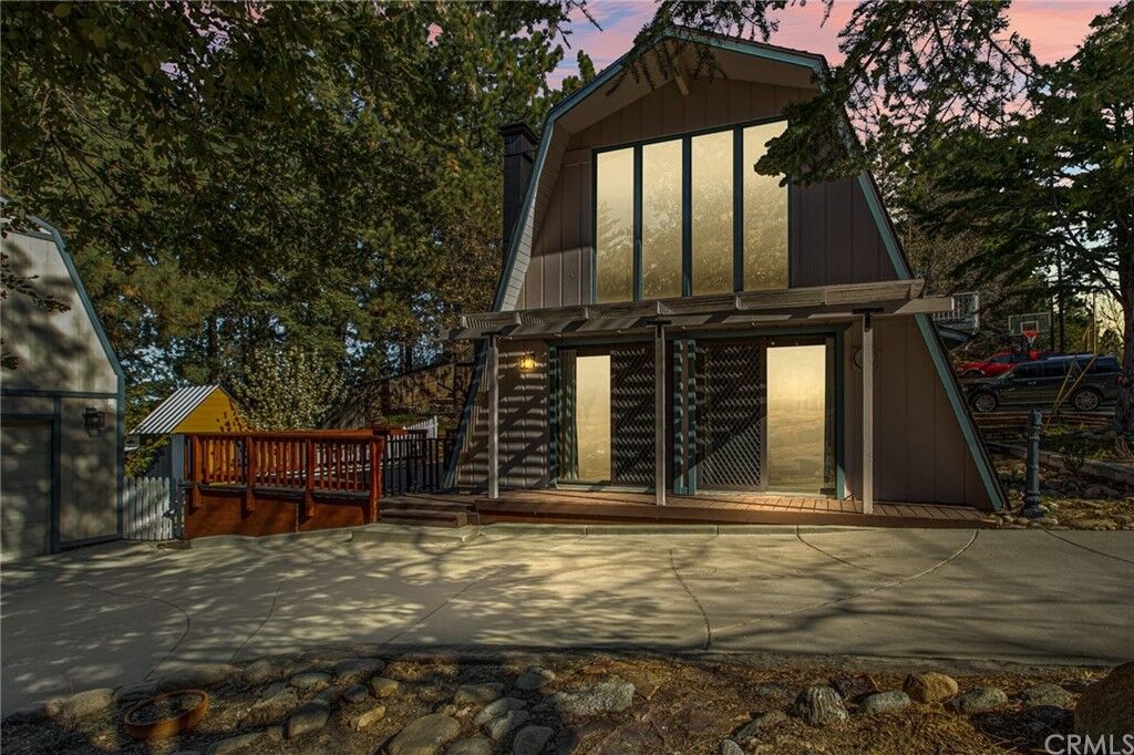 Property Photo: 2620 Valkyrie Drive CA 92382