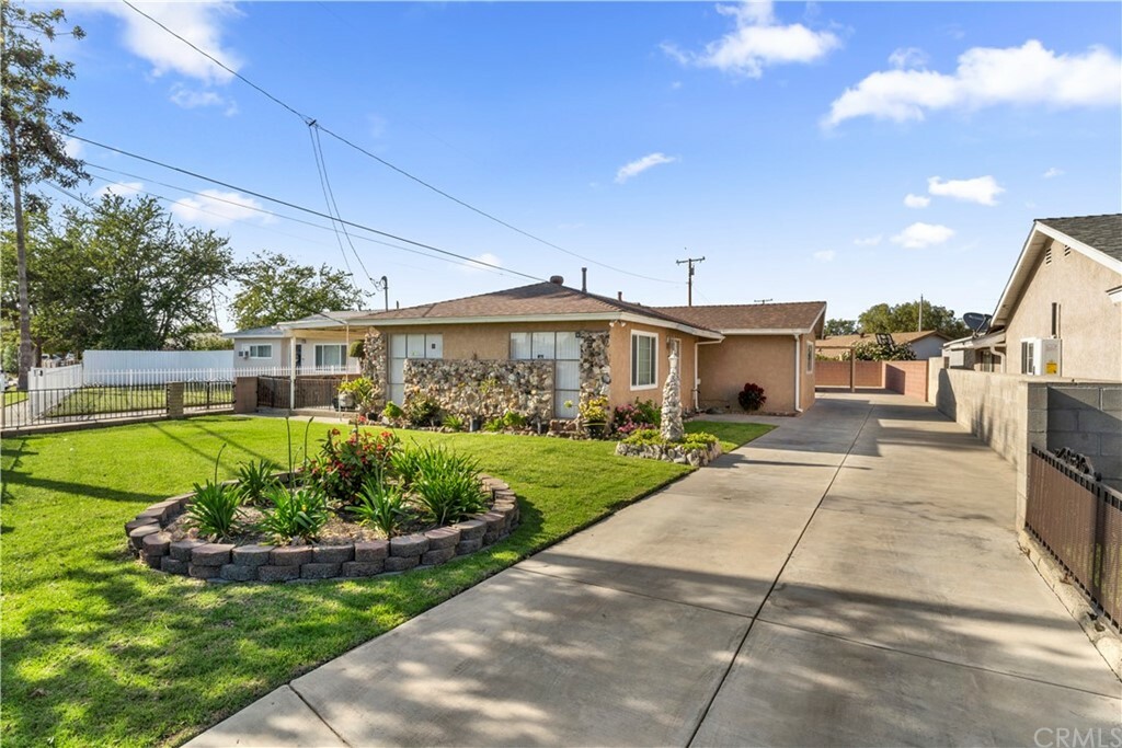 Property Photo: 13135 Beaty Ave CA 90605