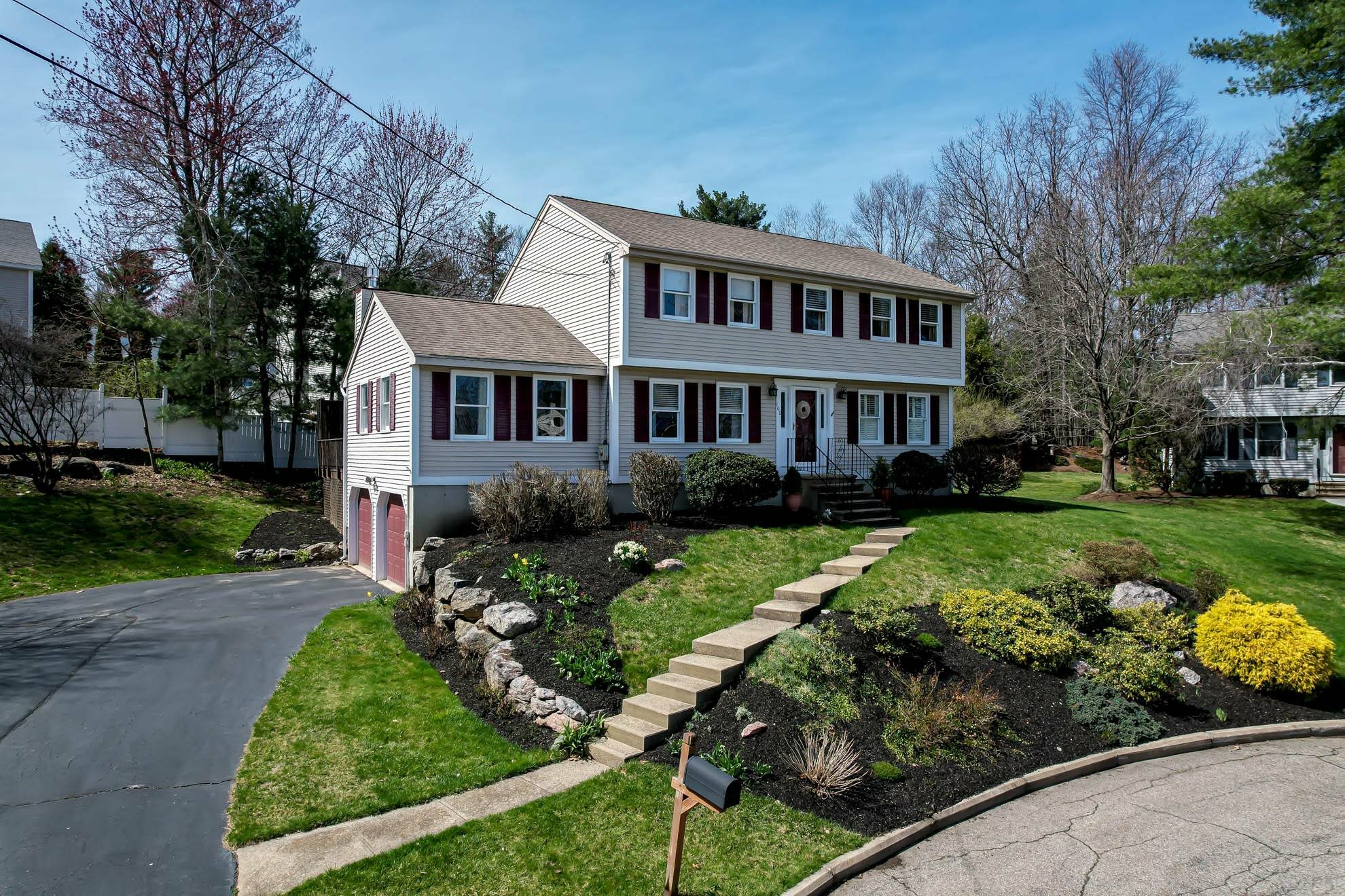 Property Photo: 100 Windward Lane NH 03104