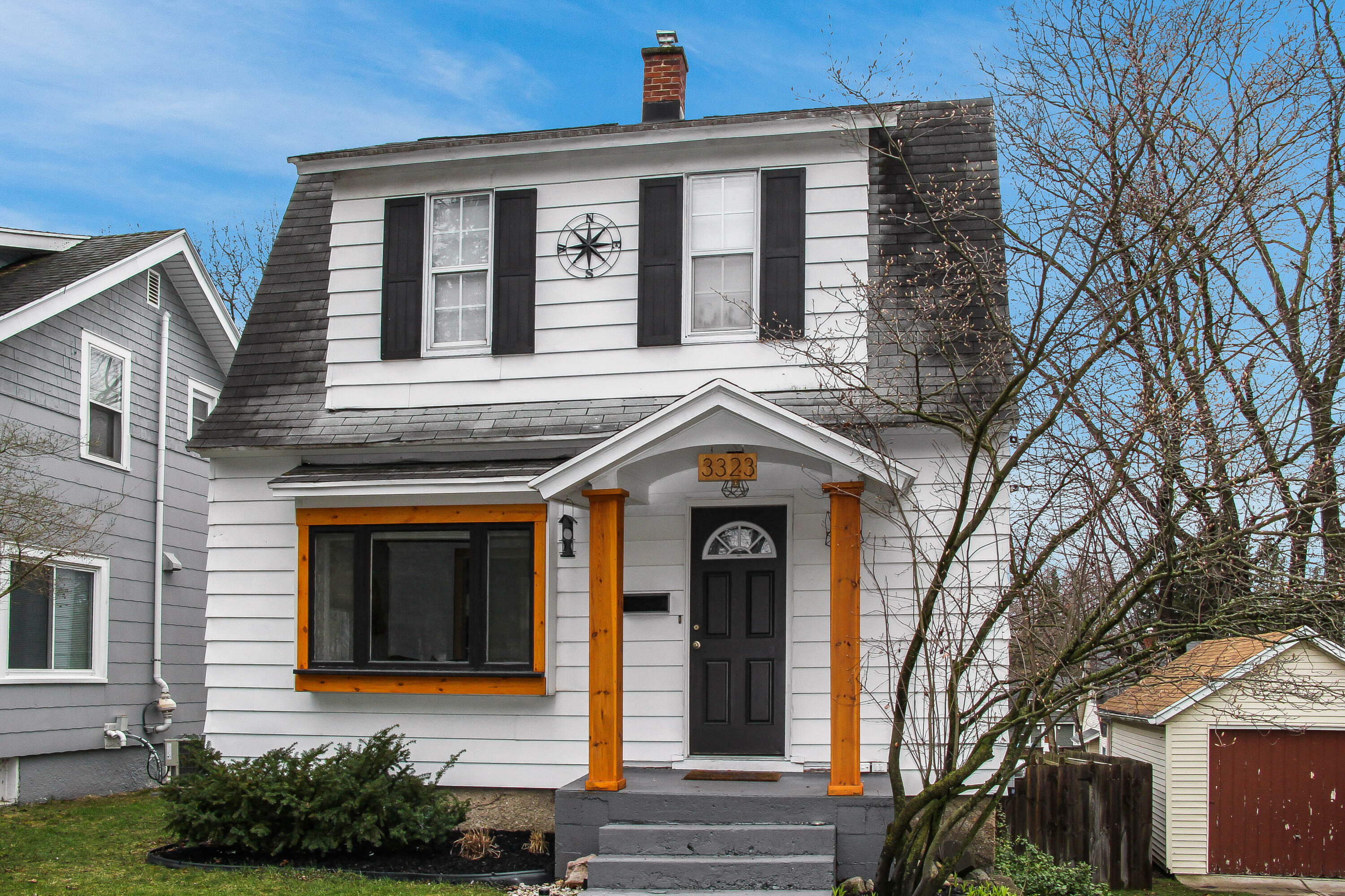 Property Photo:  3323 Paris Avenue NE  MI 49525 