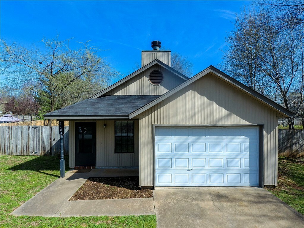 1764 Briarcliff Street  Fayetteville AR 72703 photo