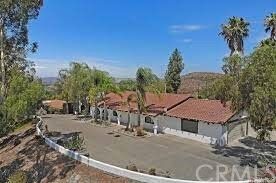Property Photo: 2041 Willow Glen Rd. Road CA 92082