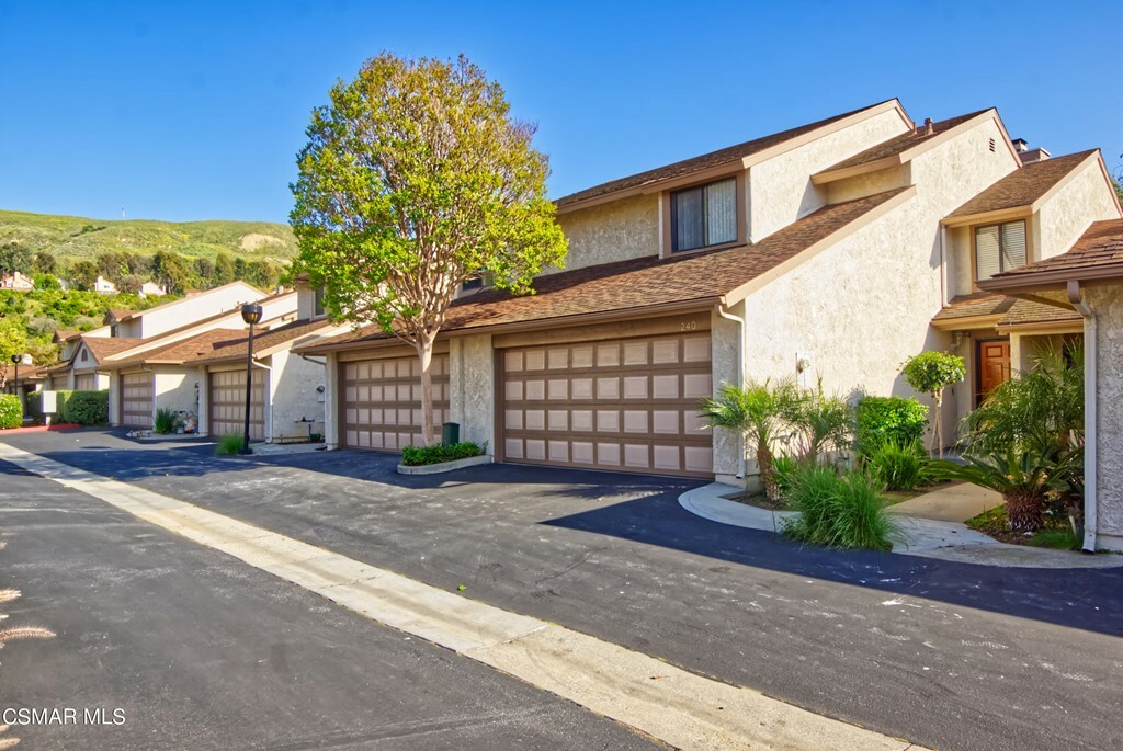 Property Photo:  240 Ute Lane  CA 93001 