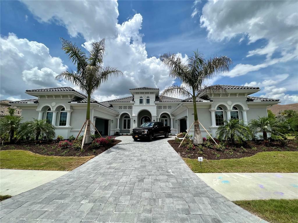 Property Photo:  14815 Como Circle  FL 34202 