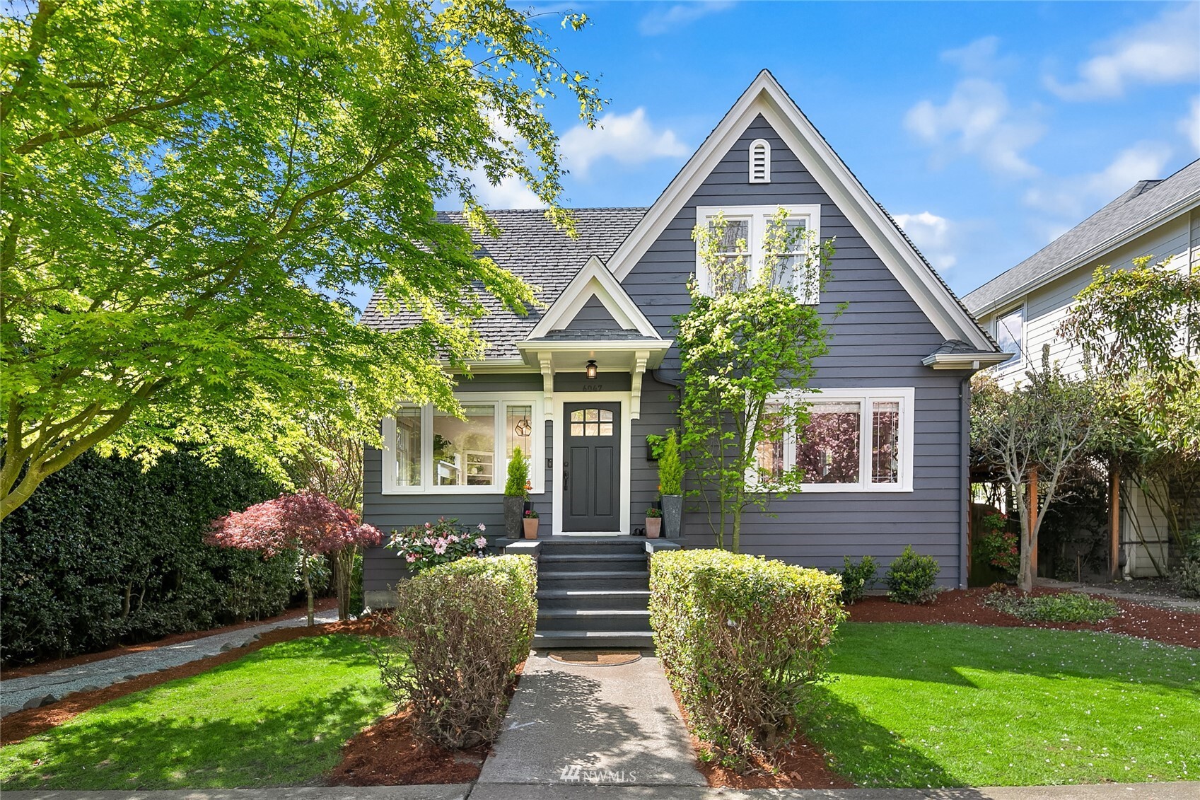 Property Photo:  6047 44th Avenue SW  WA 98136 