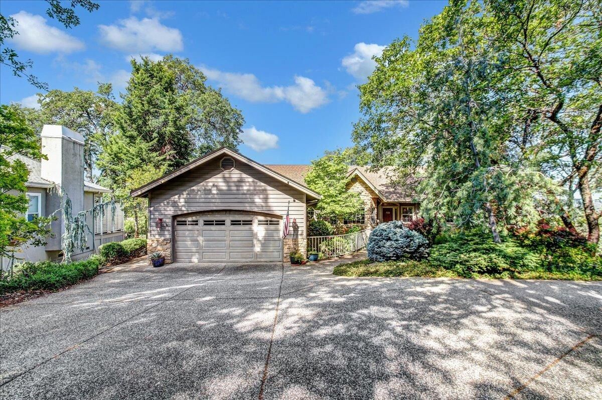 Property Photo:  11988 Waxwing Court  CA 95946 