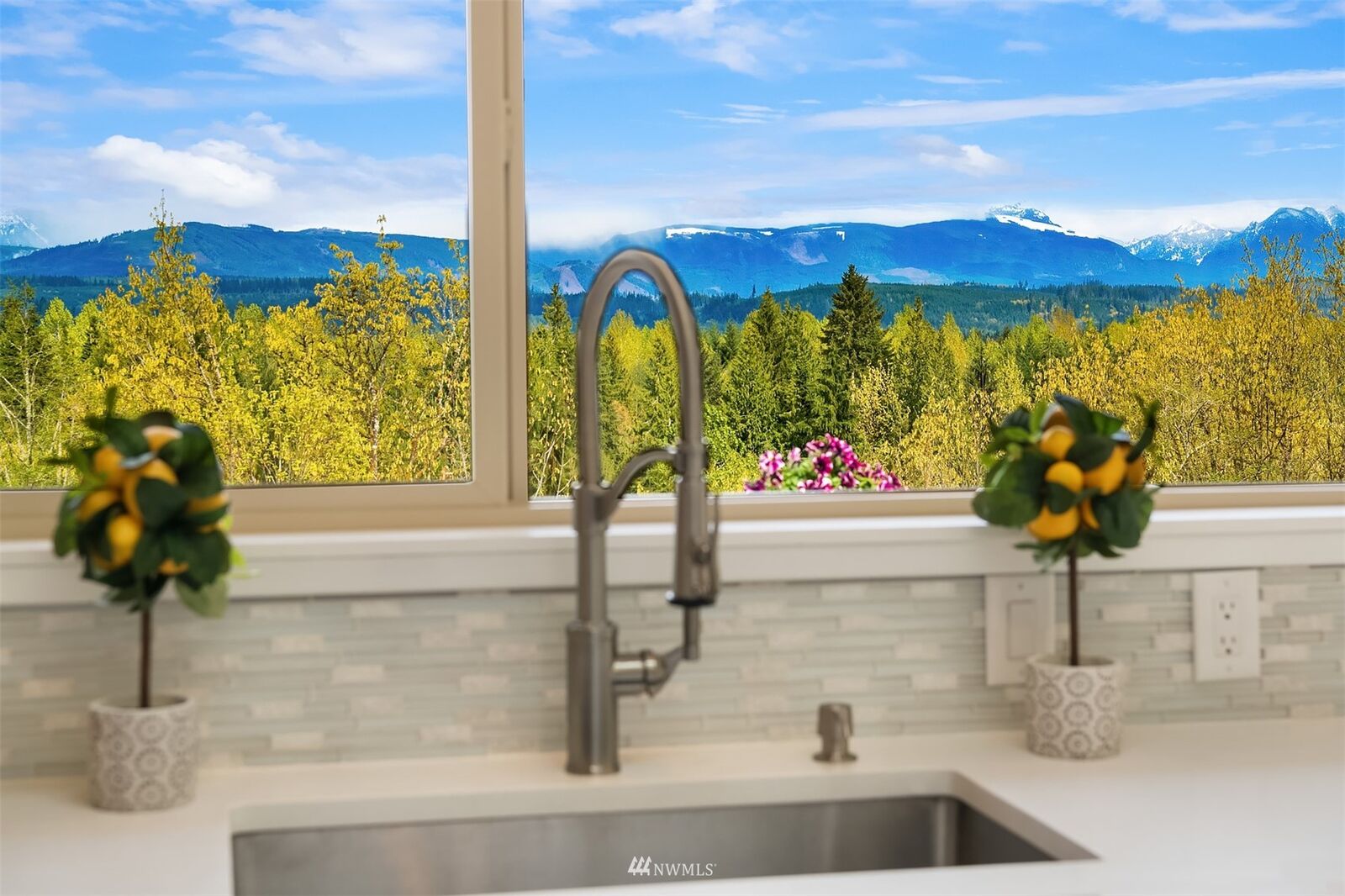 Property Photo: 7420 Mero Road WA 98290