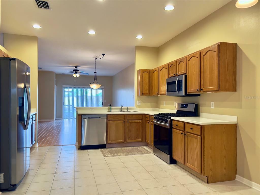 Property Photo:  31241 Shaker Circle  FL 33543 