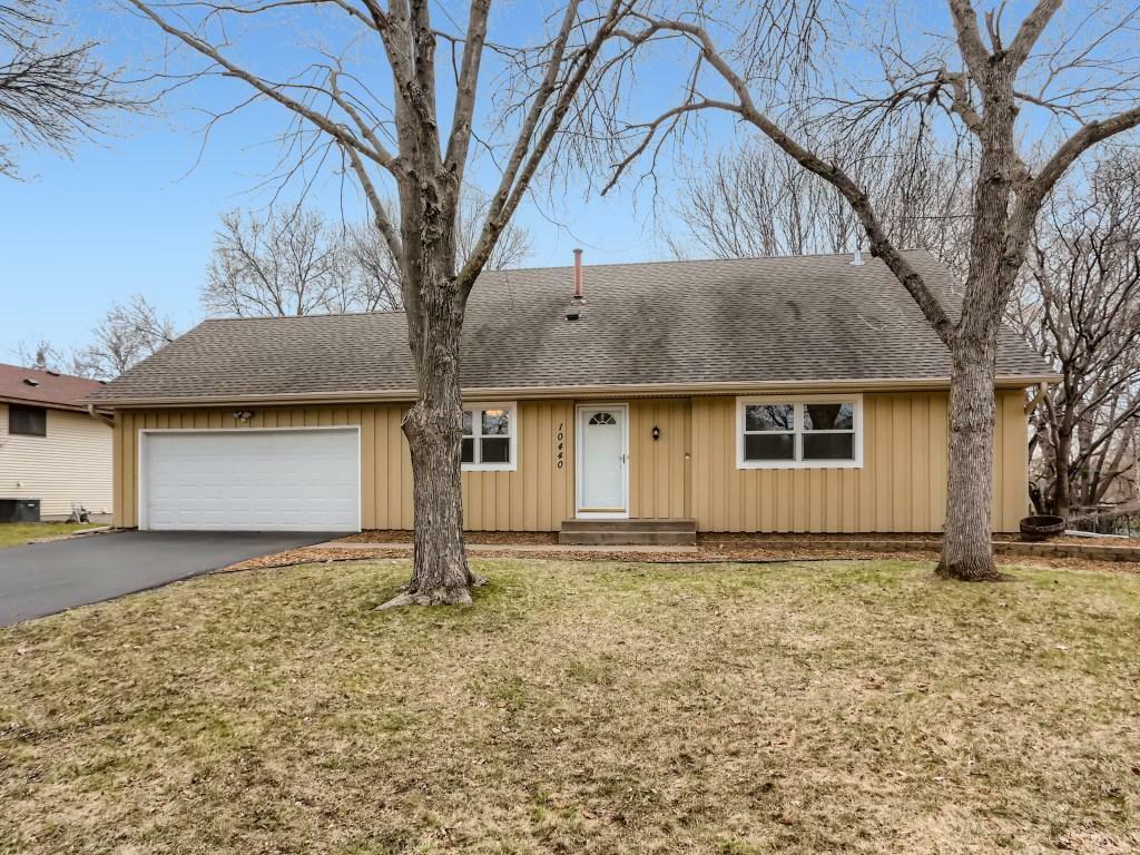 Property Photo:  10440 Boundary Creek Terrace  MN 55369 