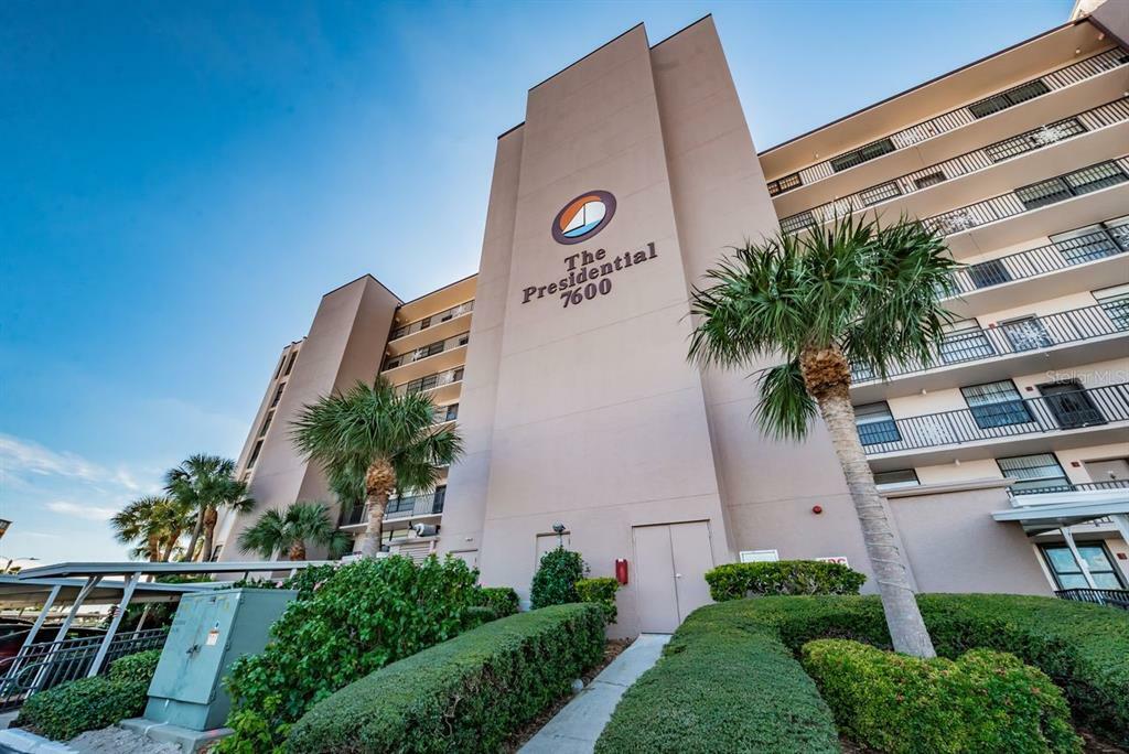 Property Photo: 7600 Sun Island Drive S 105 FL 33707