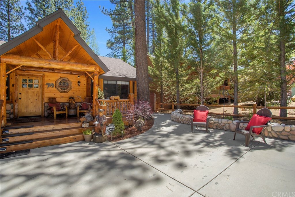 Property Photo:  251 Crater Lake Road  CA 92315 