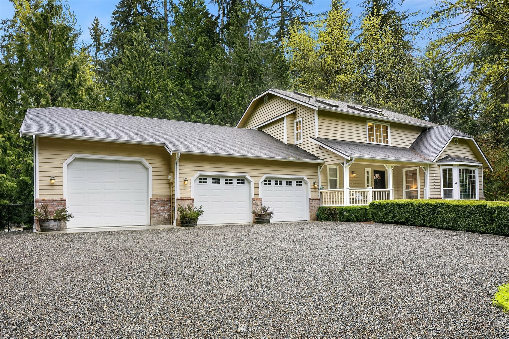 Property Photo: 19404 226th Avenue NE WA 98077