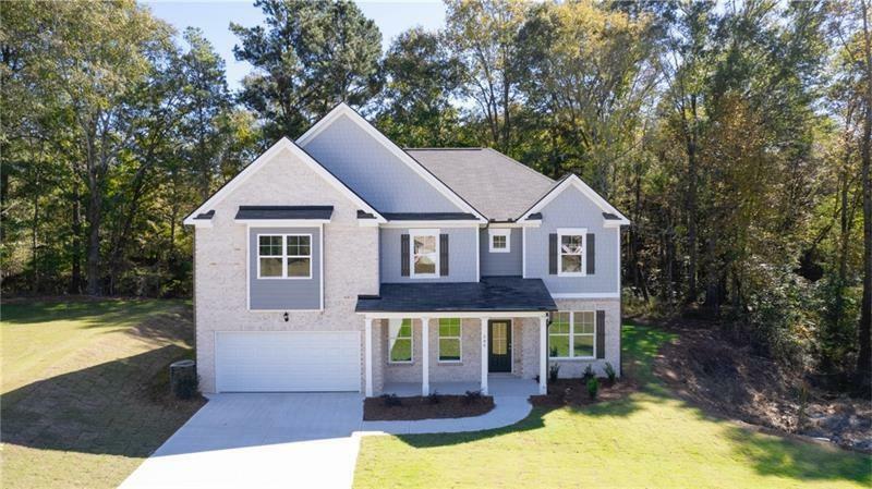Property Photo: 28 Winsor Court GA 30549