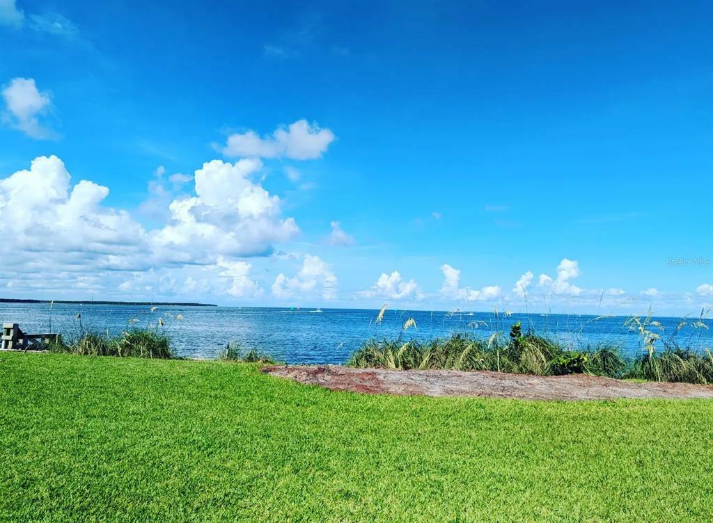 Property Photo: 816 Bahia Del Sol Drive 23 A FL 33570
