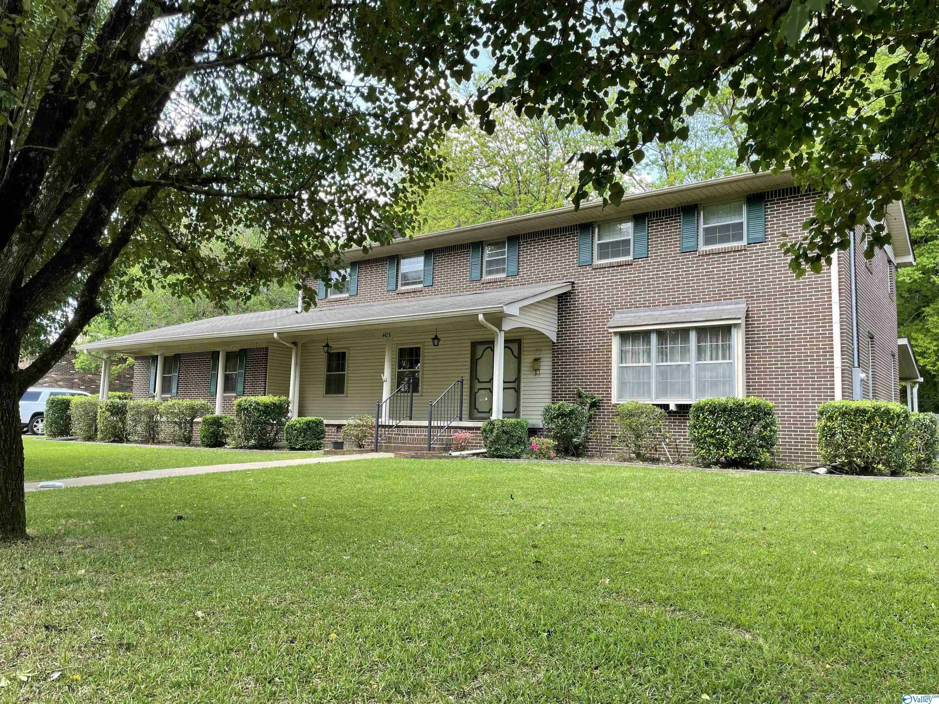 Property Photo:  403 S 8th Street S  AL 35901 