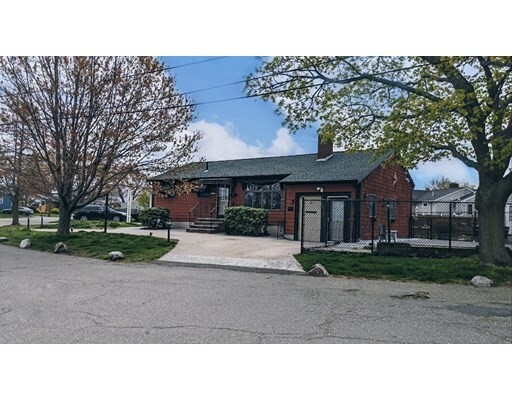 Property Photo: 11 Colonial Rd MA 02151