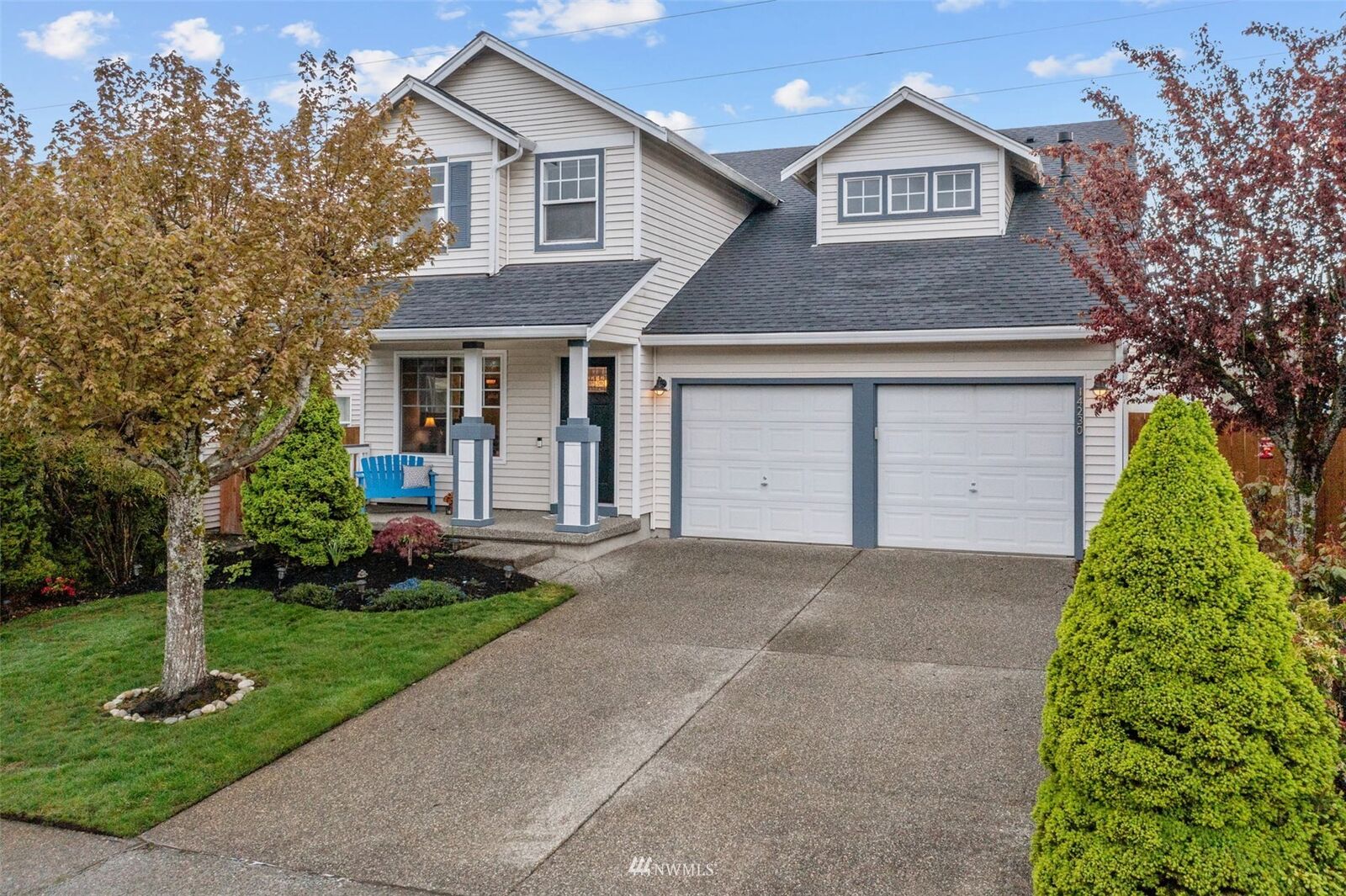 Property Photo:  14230  50th Avenue SE  WA 98208 