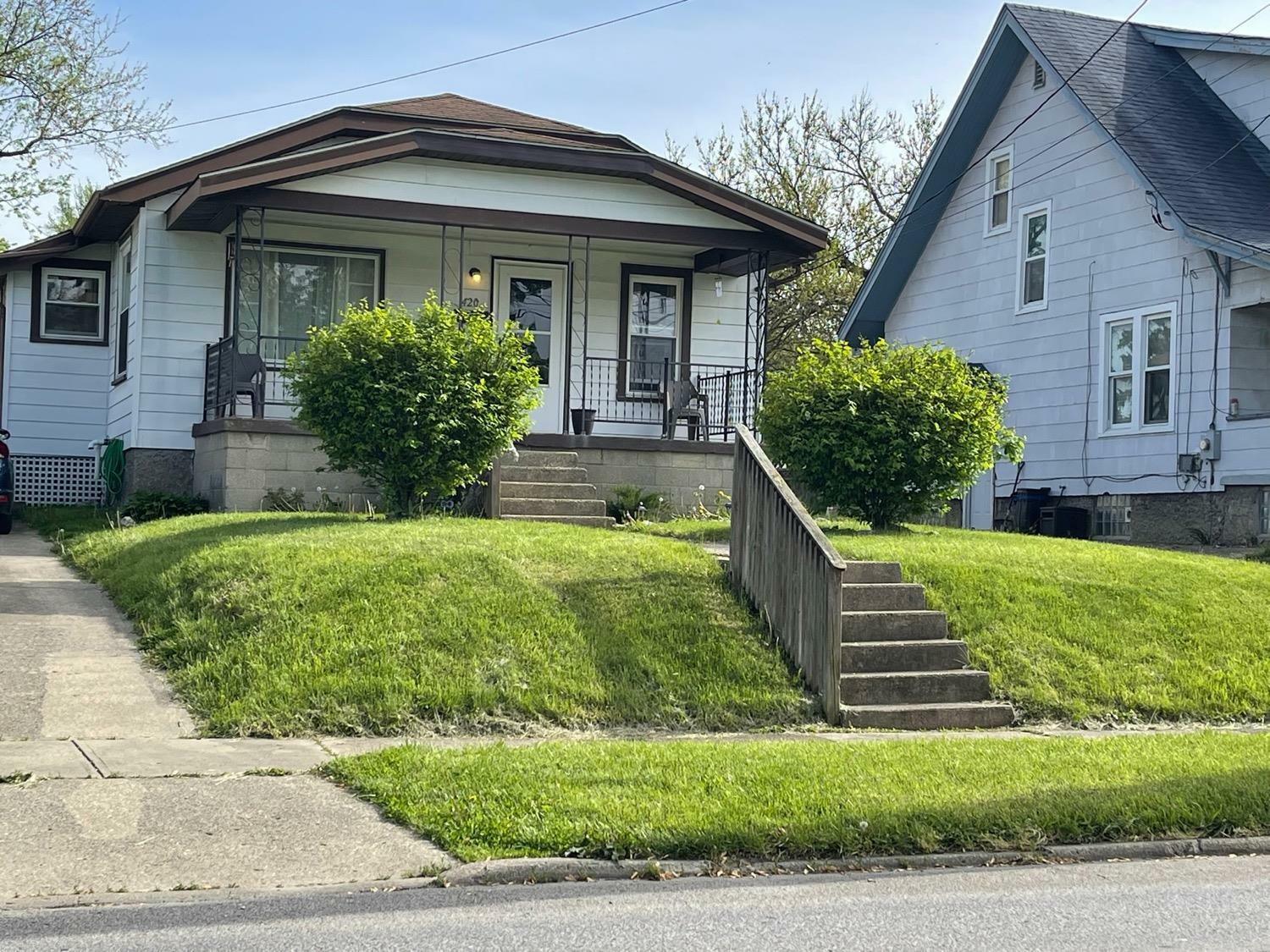 Property Photo:  420 Millville Ave  OH 45013 