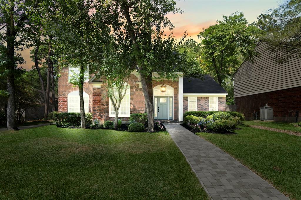 Property Photo: 14 White Fawn Drive TX 77381