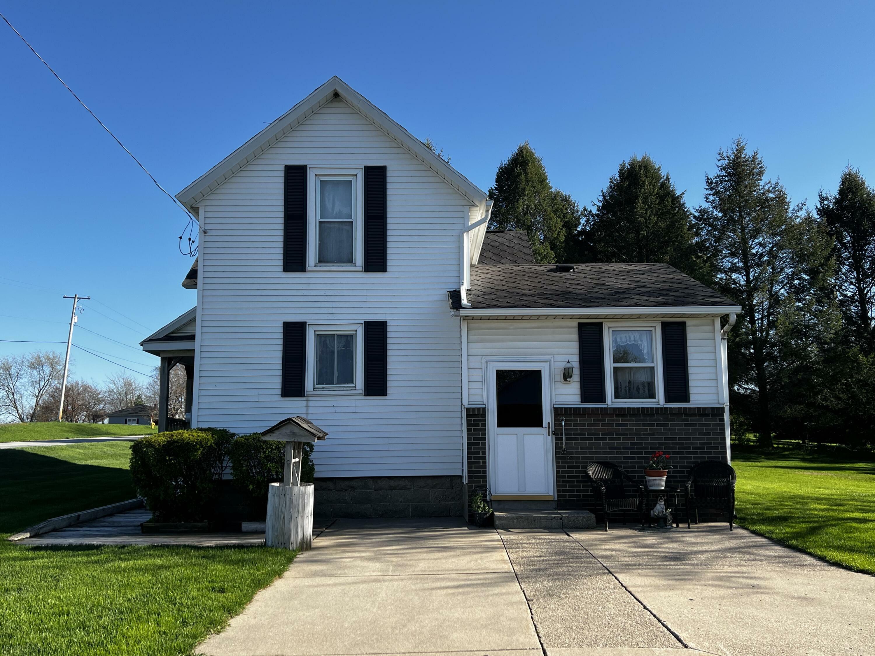 4671 72nd Avenue  Zeeland MI 49464 photo