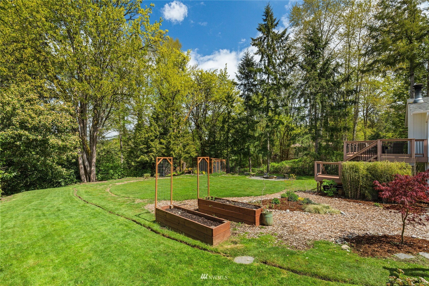 Property Photo: 6424 NE 198th Street WA 98028