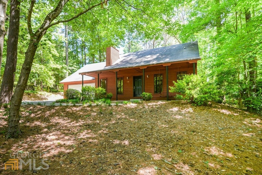 Property Photo:  1156 Forest Glen Court NW  GA 30102 