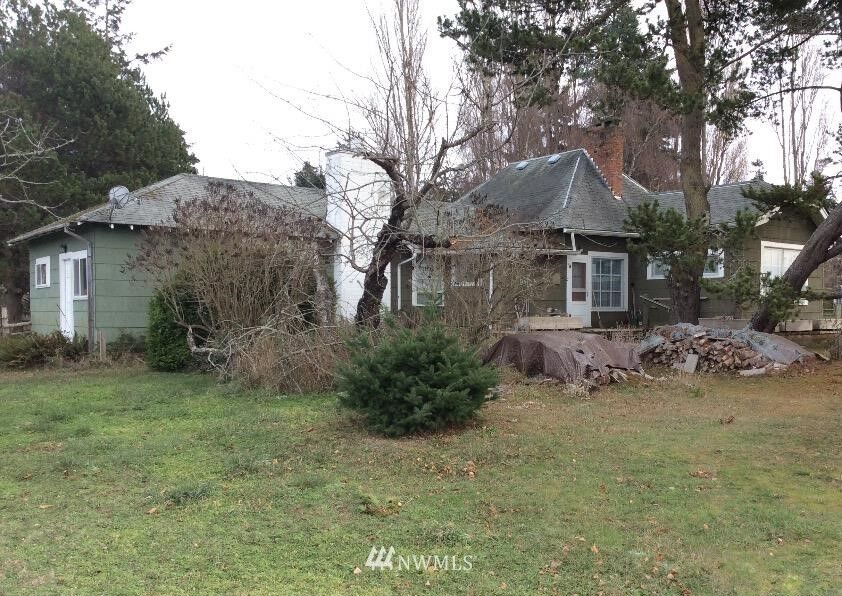 Property Photo:  688 Portland Fair Road  WA 98250 