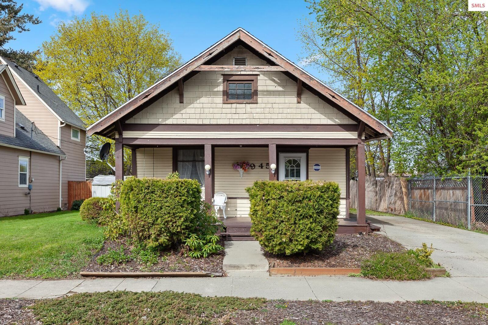 Property Photo:  945 N 5th St  ID 83814 