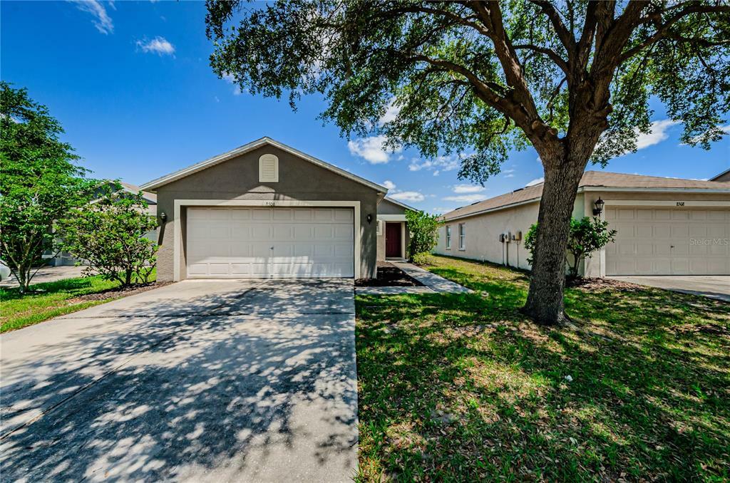 Property Photo: 8506 Deer Chase Drive FL 33578