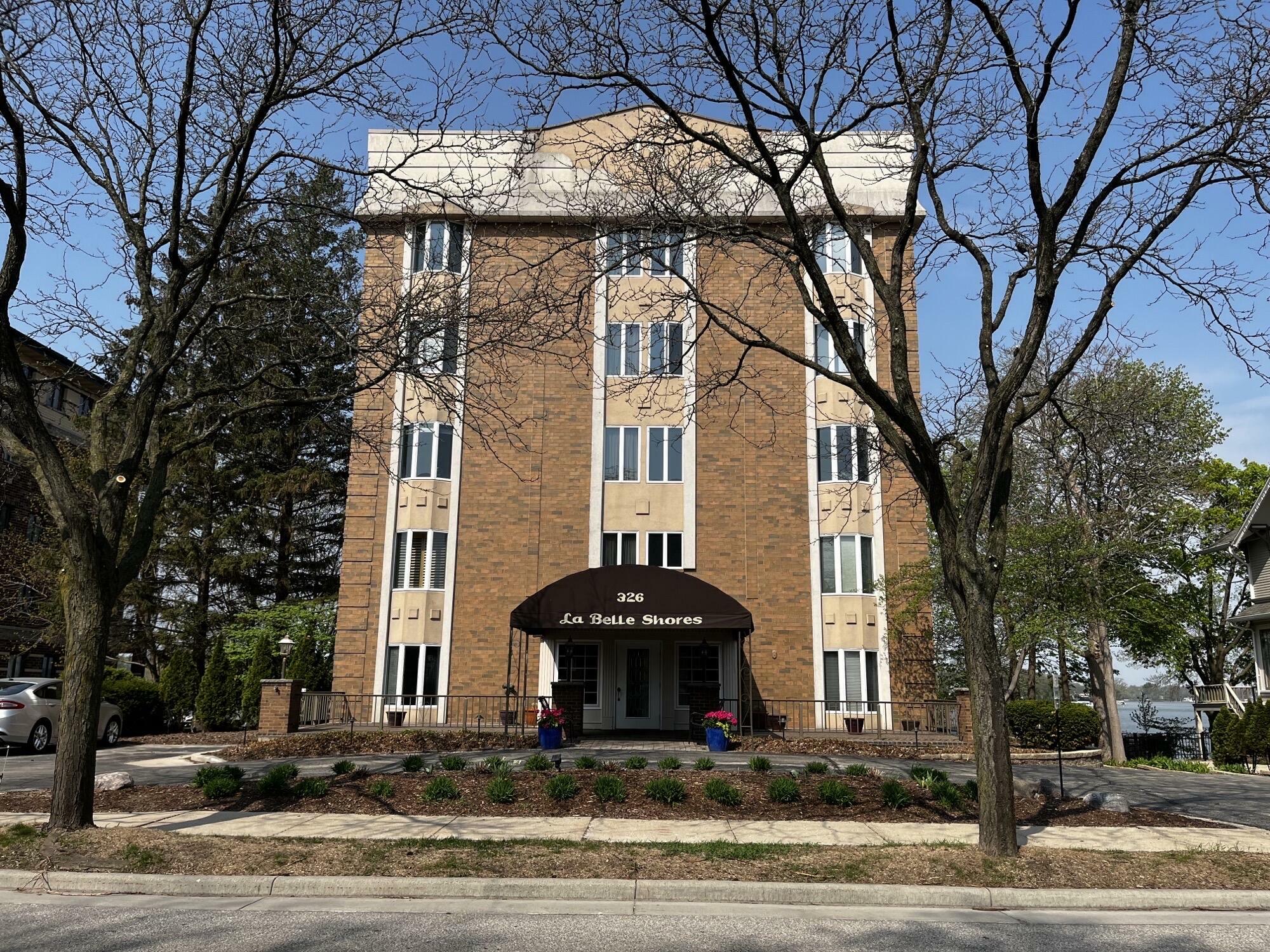 Property Photo: 326 N Lake Rd 3A WI 53066