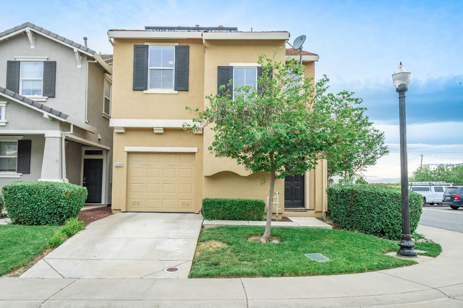 Property Photo:  2534 Huckleberry Circle  CA 95691 