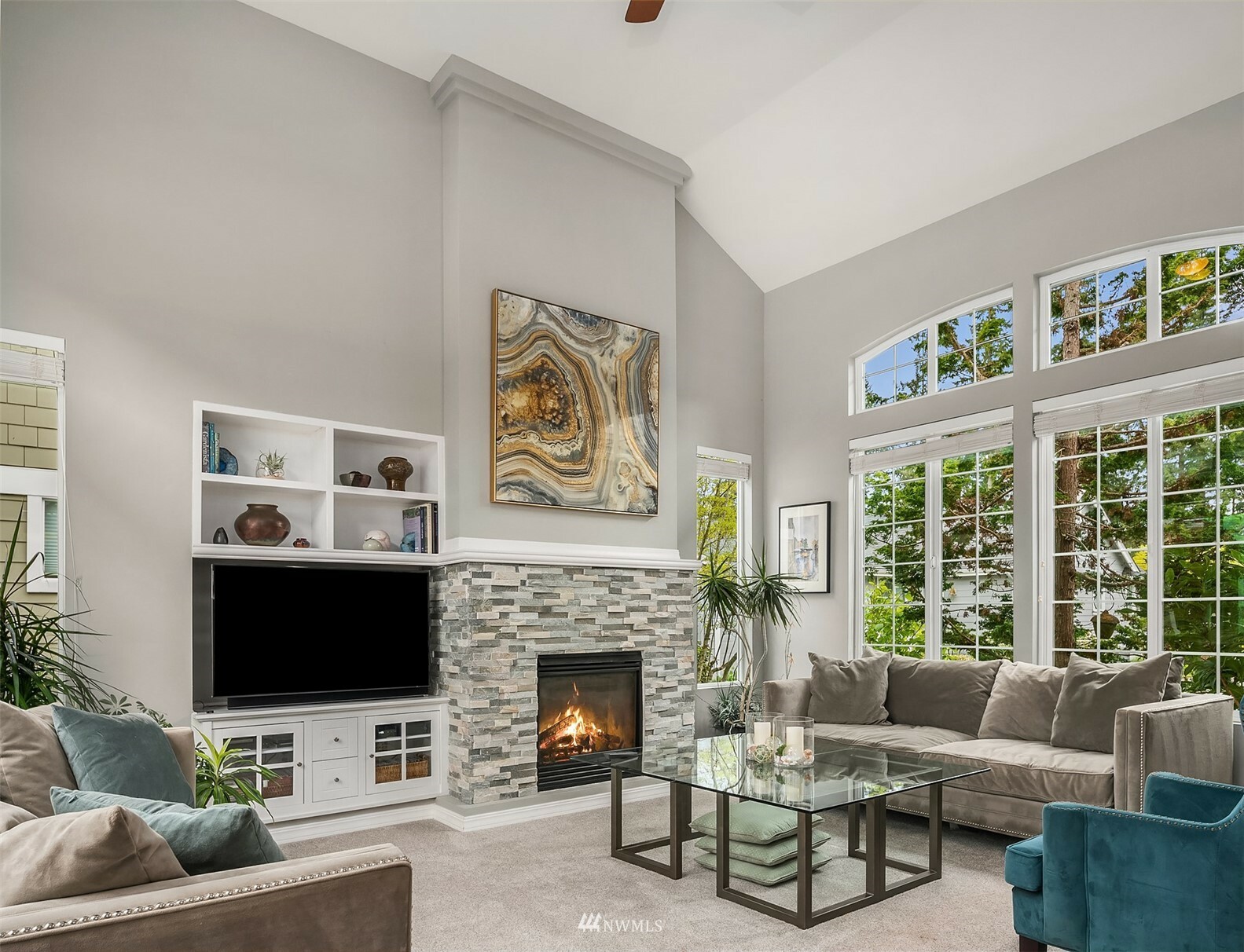 Property Photo: 23632 NE Twinberry Way WA 98053