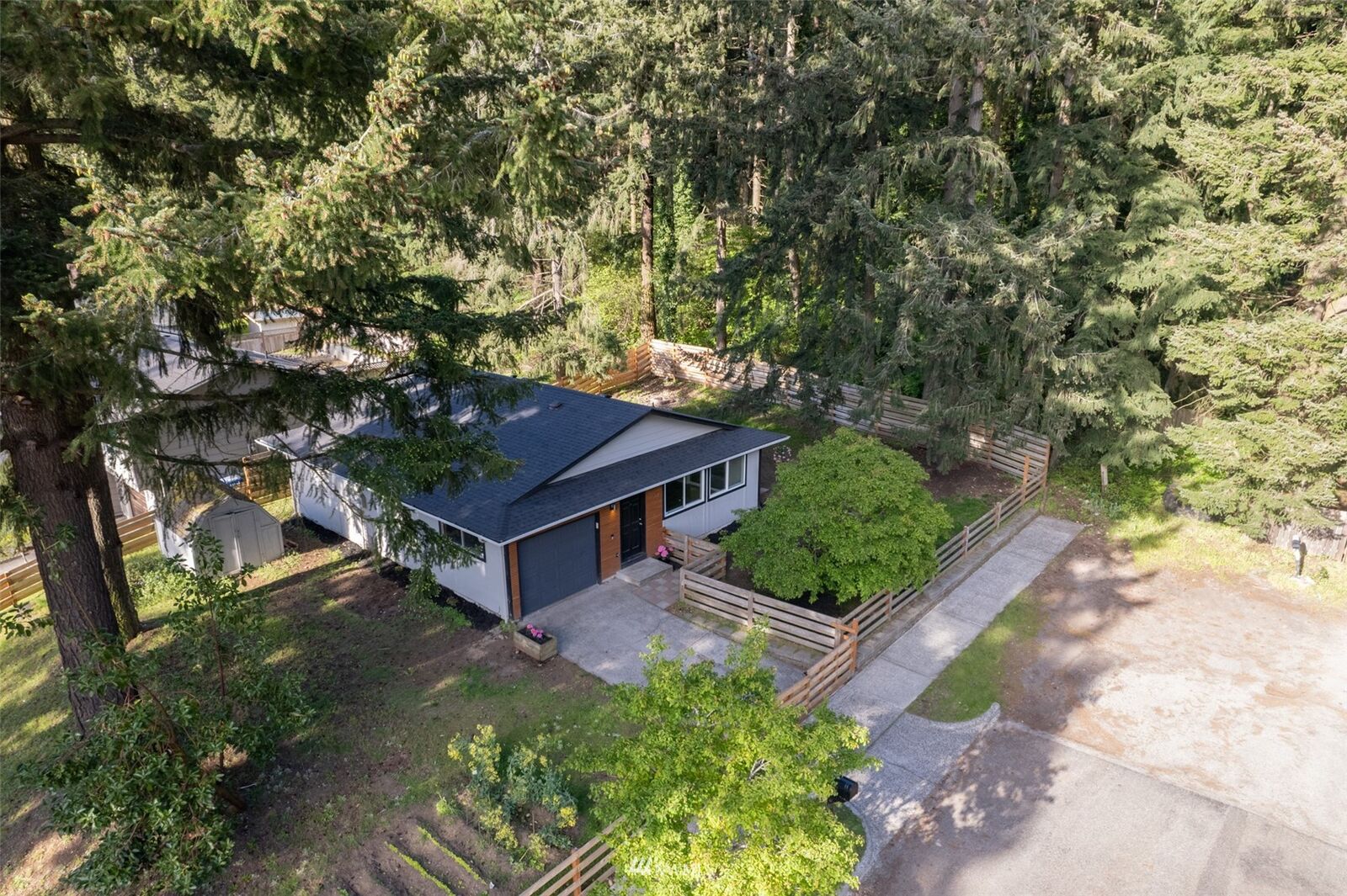 Property Photo: 2037 E 59th Street WA 98404