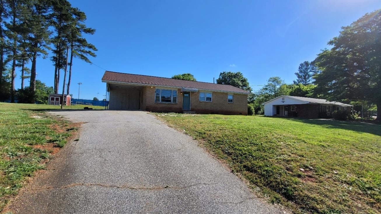 Property Photo:  271 Cherry Hill Road  SC 29307 