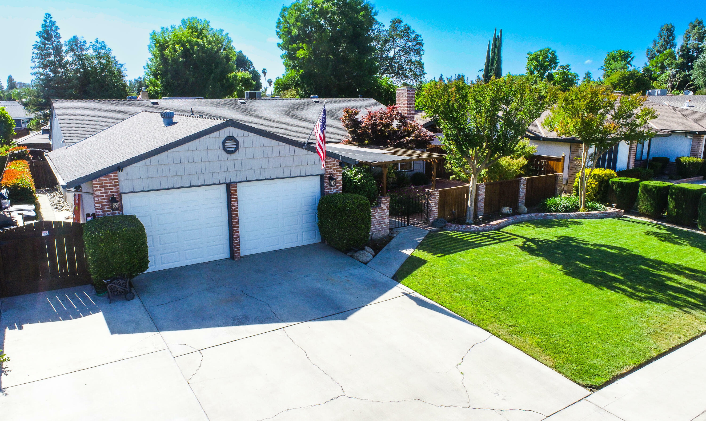 Property Photo:  2705 S Sowell Street  CA 93277 