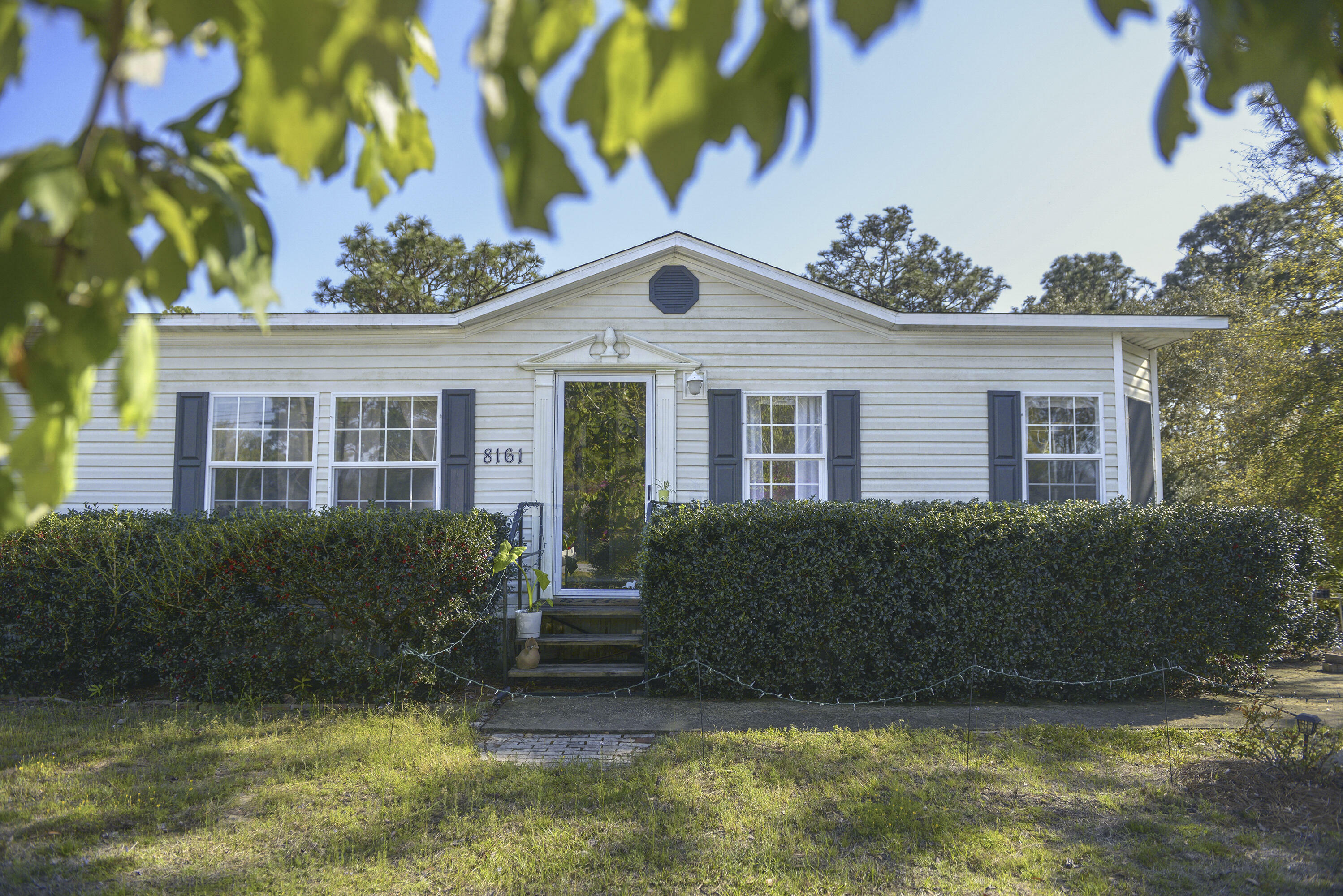 Property Photo: 8161 Verano Street FL 32566