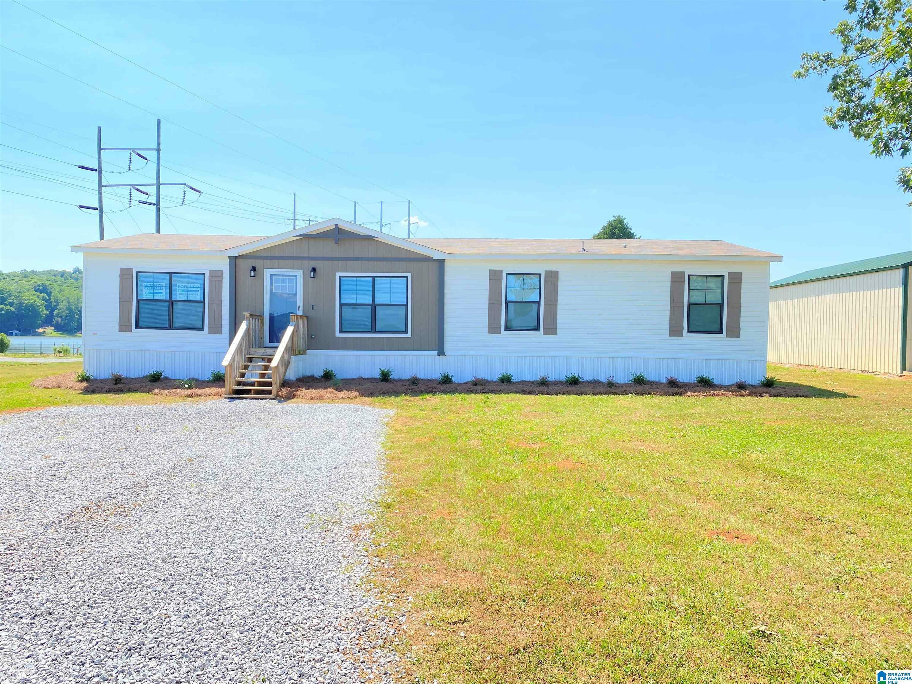 370 Michaels Cove  Talladega AL 35160 photo