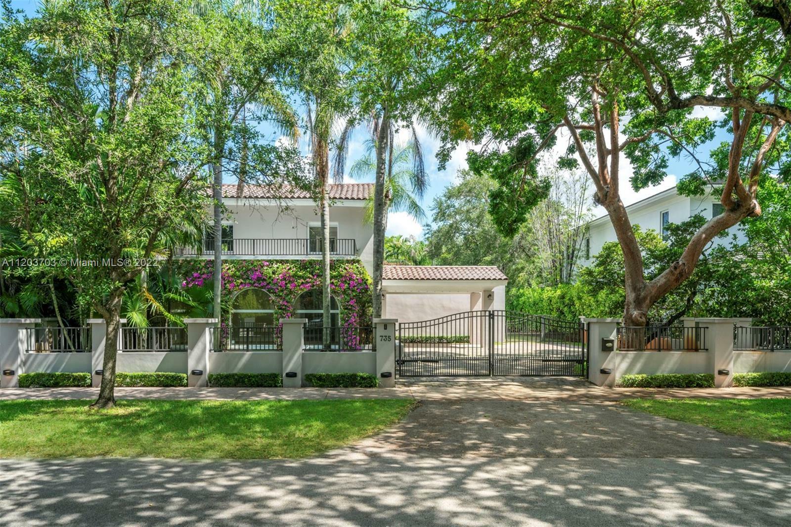 Property Photo: 735 Escobar Ave FL 33134