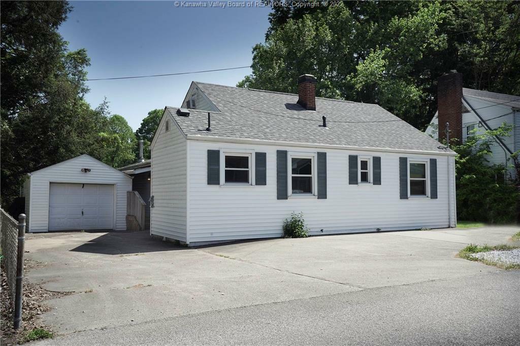 Property Photo: 4903 Noyes Avenue SE WV 25304