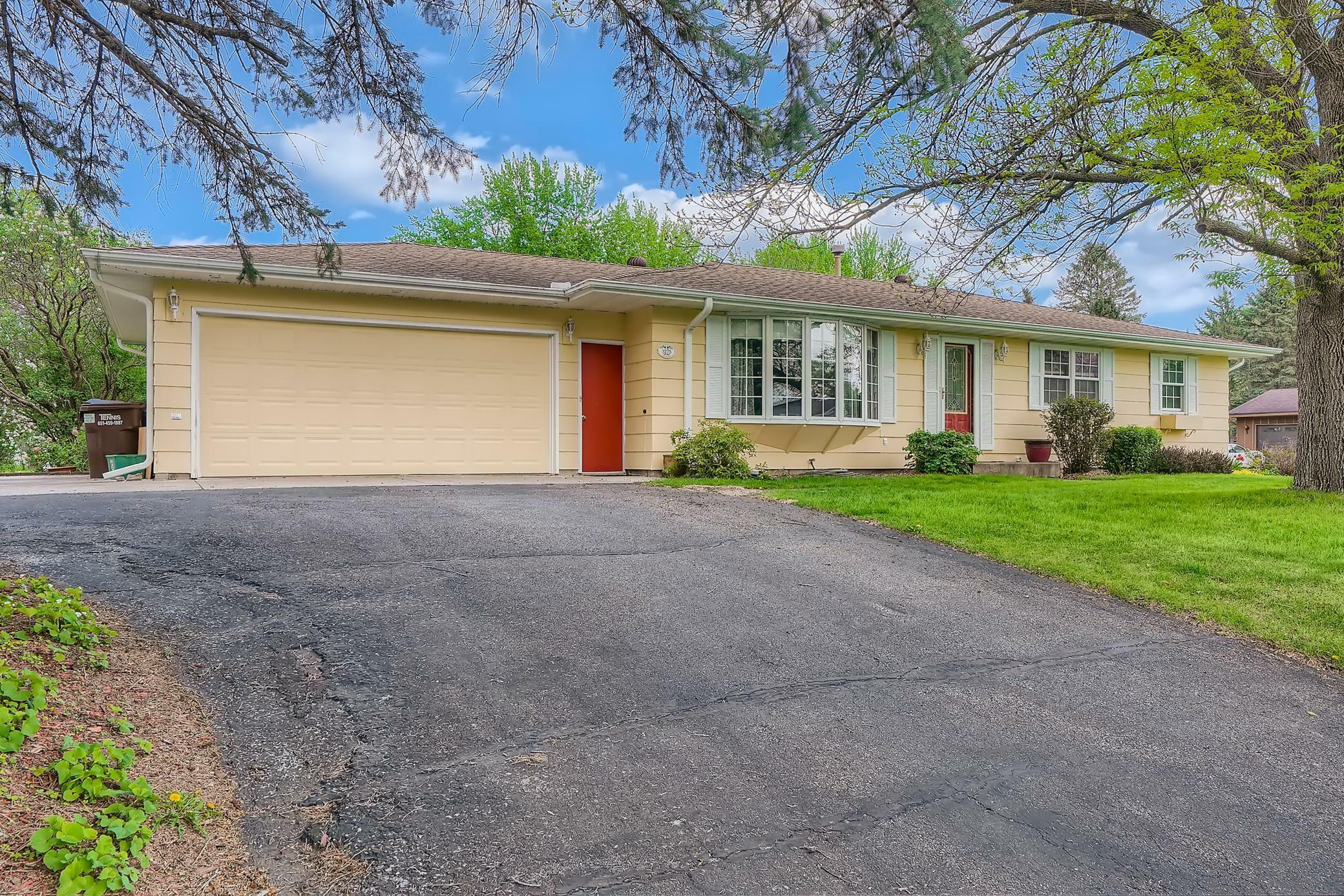 Property Photo:  3275 Leroy Avenue  MN 55033 