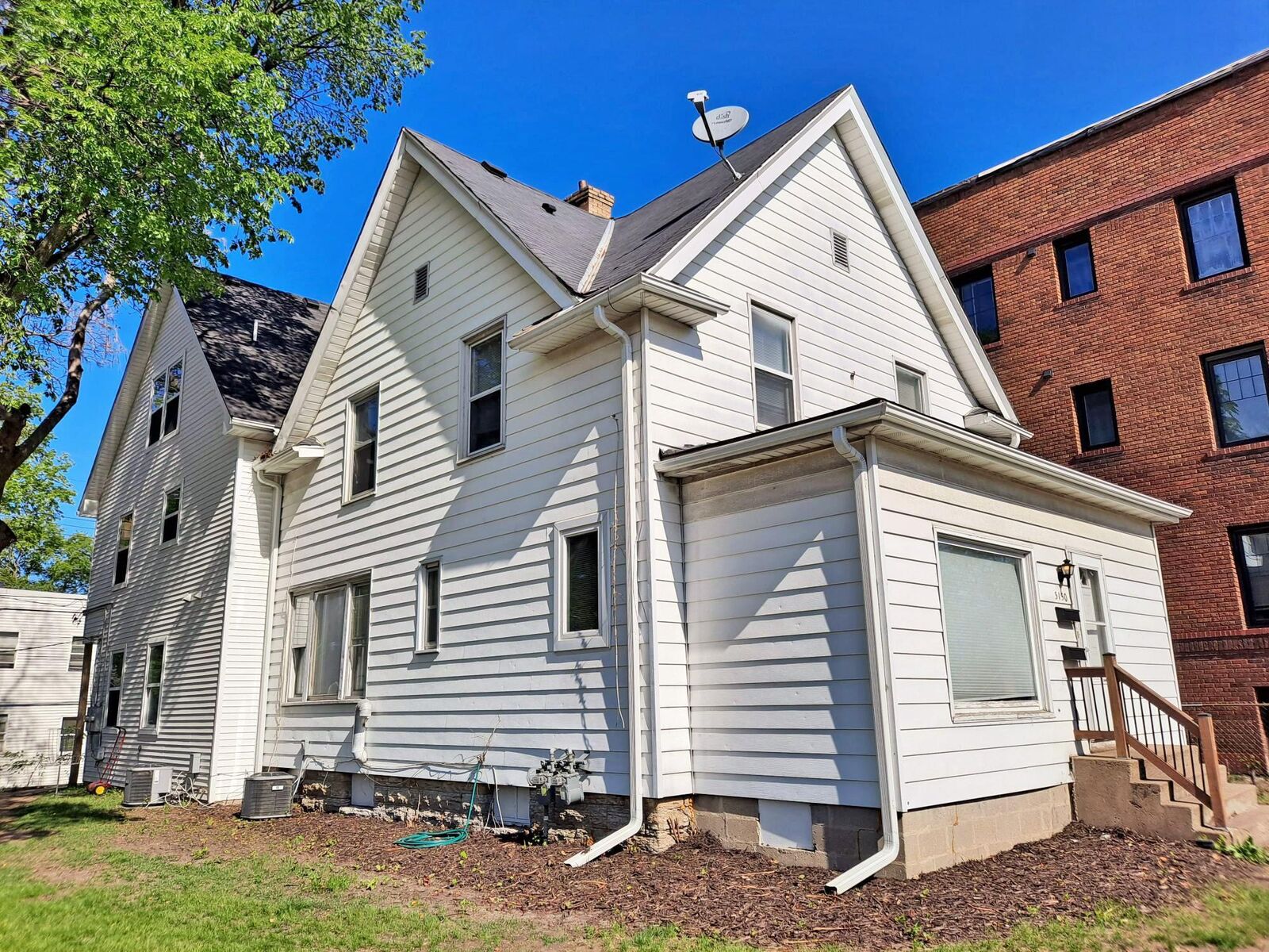 Property Photo:  3150 Lyndale Avenue S  MN 55408 