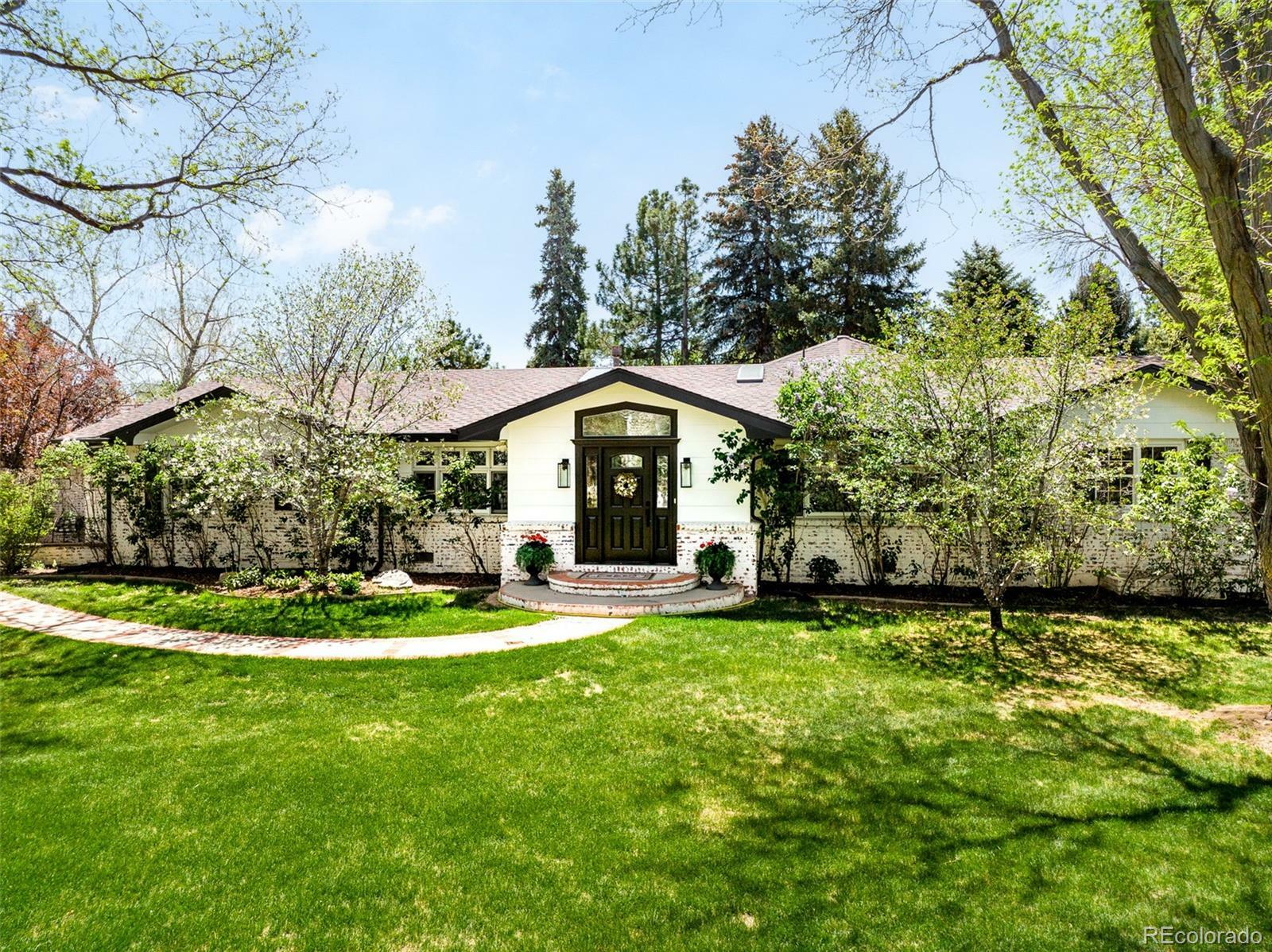 Property Photo:  23 South Lane  CO 80113 