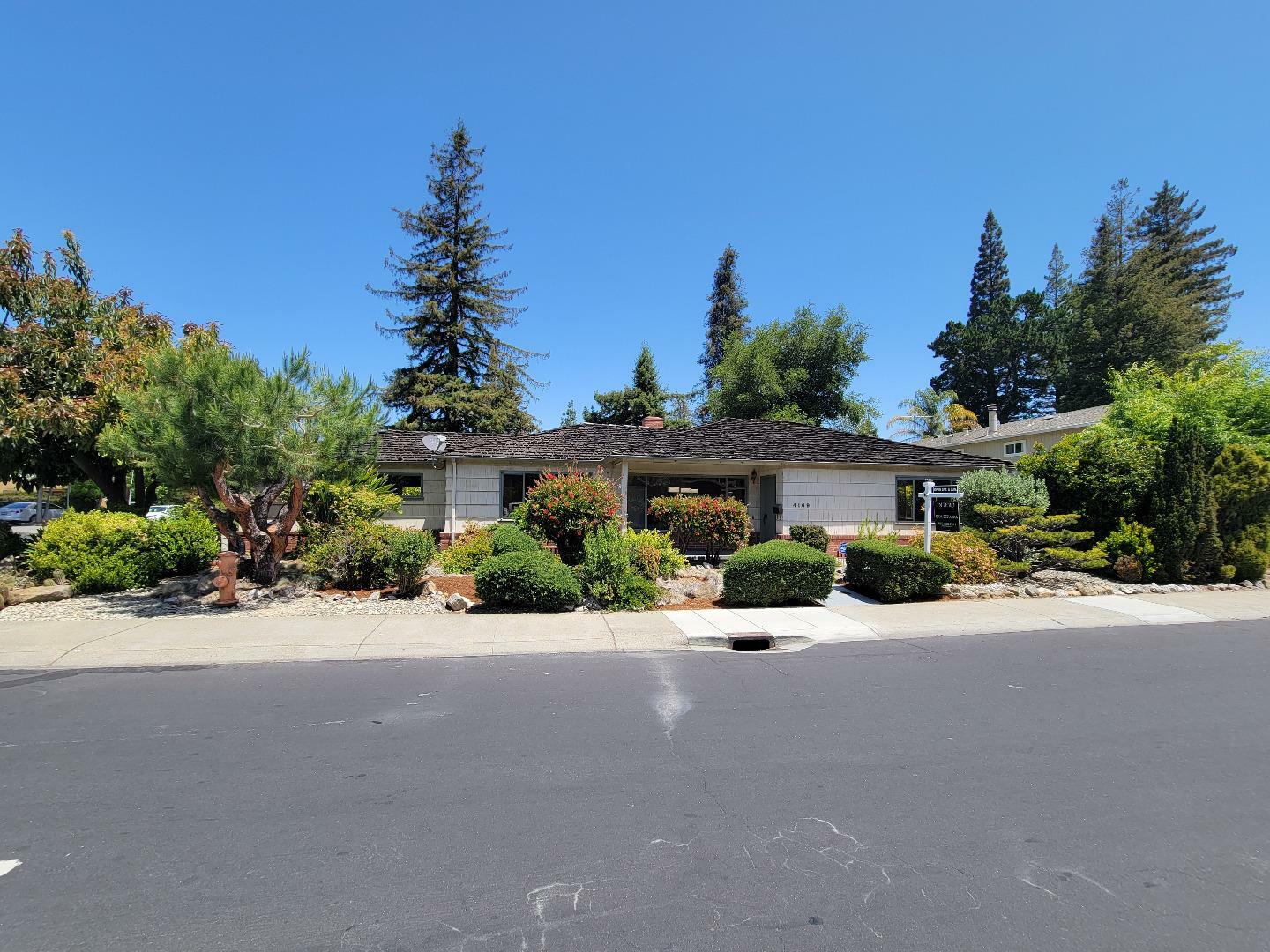 Property Photo:  4169 Coulombe Drive  CA 94306 