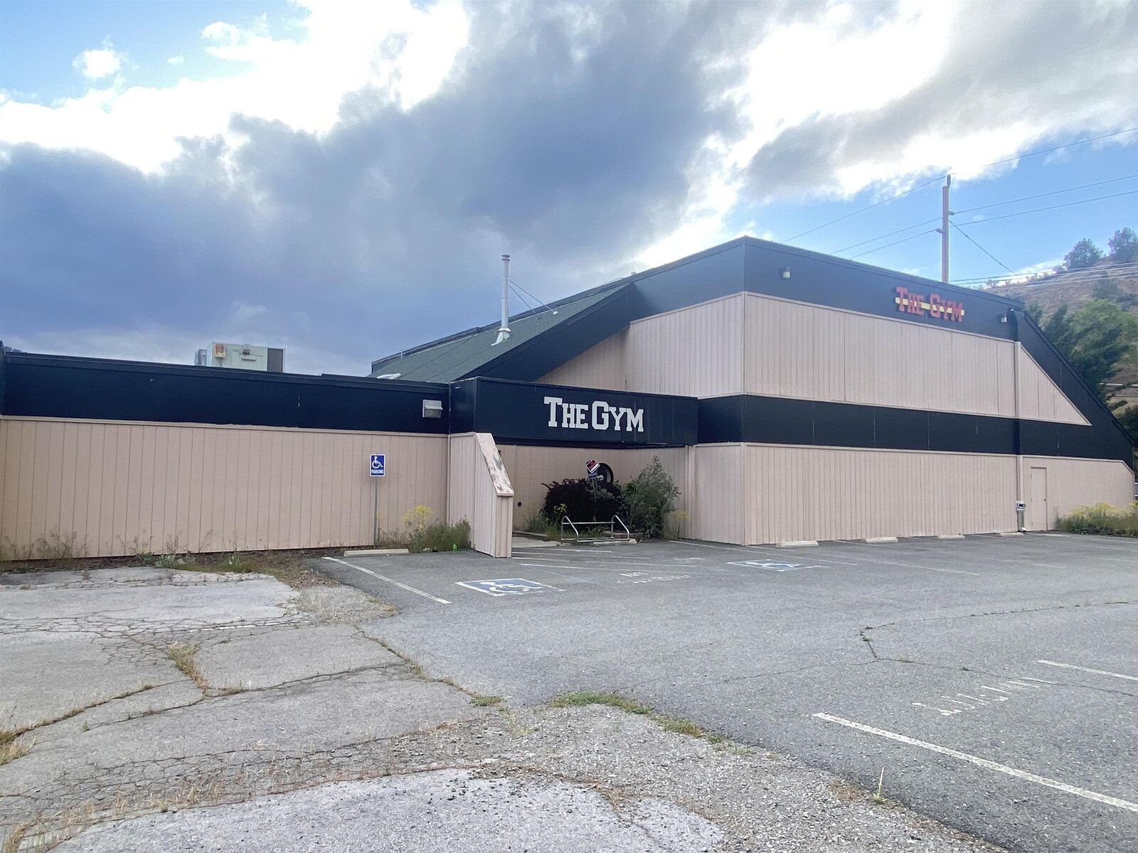 Property Photo: 213 Greenhorn Rd. CA 96097