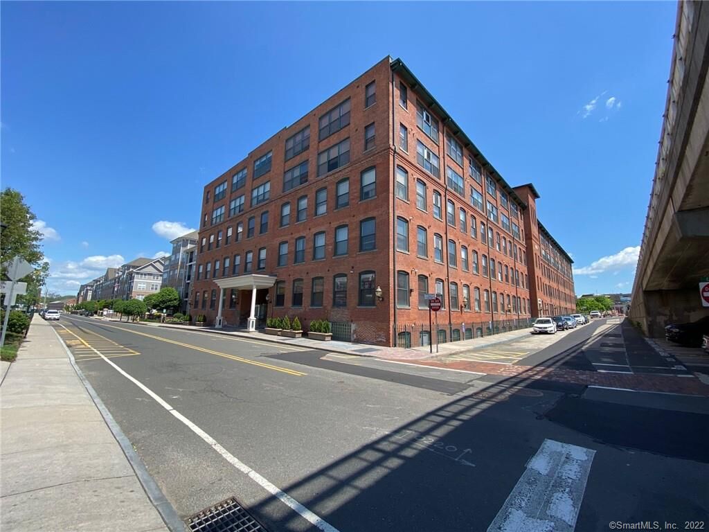 Property Photo: 145 Canal Street 108 CT 06484