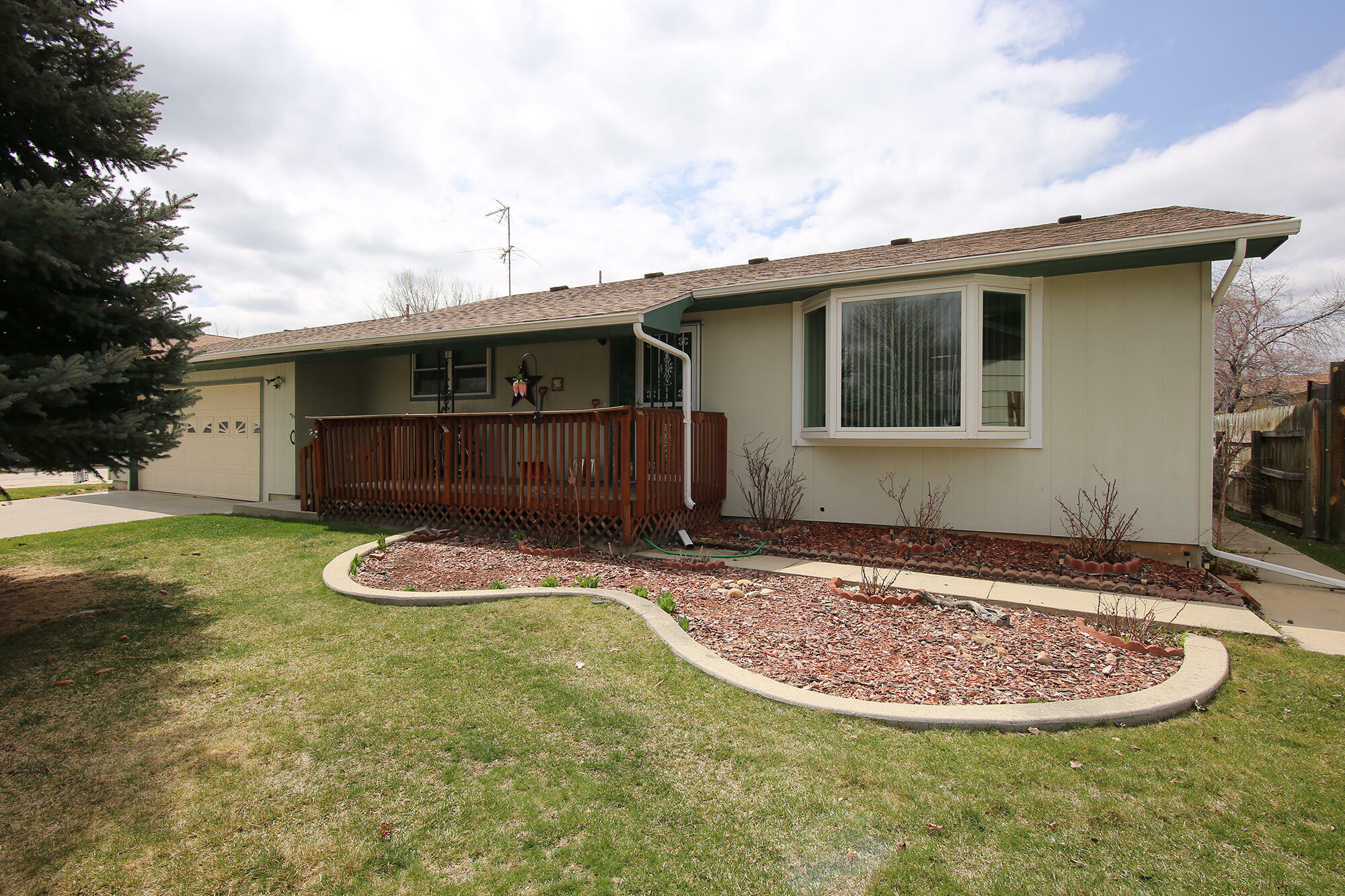 Property Photo:  62 Davis Tee  WY 82801 