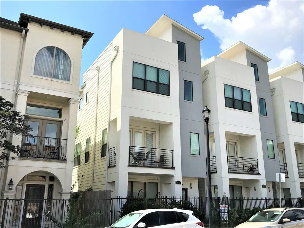 Property Photo: 1412 McIlhenny Avenue TX 77004