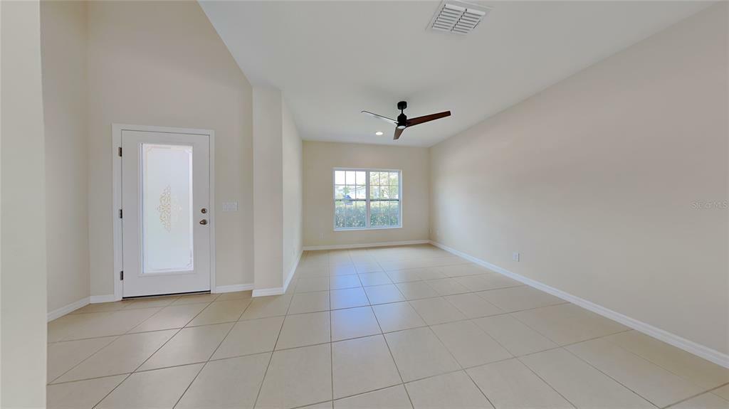 Property Photo:  475 Kestrel Drive  FL 34736 