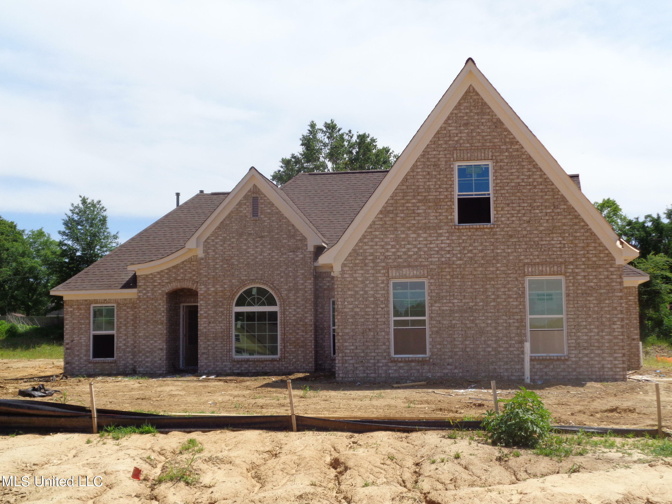 Property Photo:  5799 Grove Lane  MS 38637 